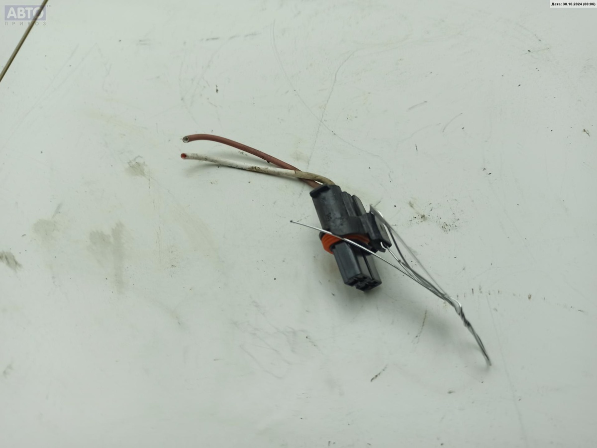 Разъем AUX / USB к Renault Scenic 2006
