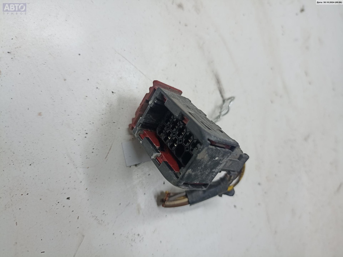 Разъем AUX / USB к Opel Meriva 2005