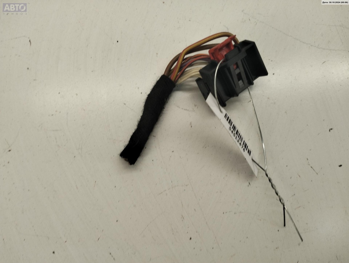 Разъем AUX / USB к Volkswagen Passat 2007