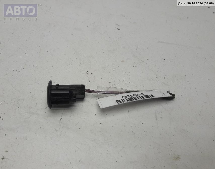 Разъем AUX / USB к Volkswagen Golf 2000