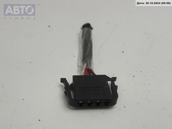 Разъем AUX / USB к Skoda Superb 2008