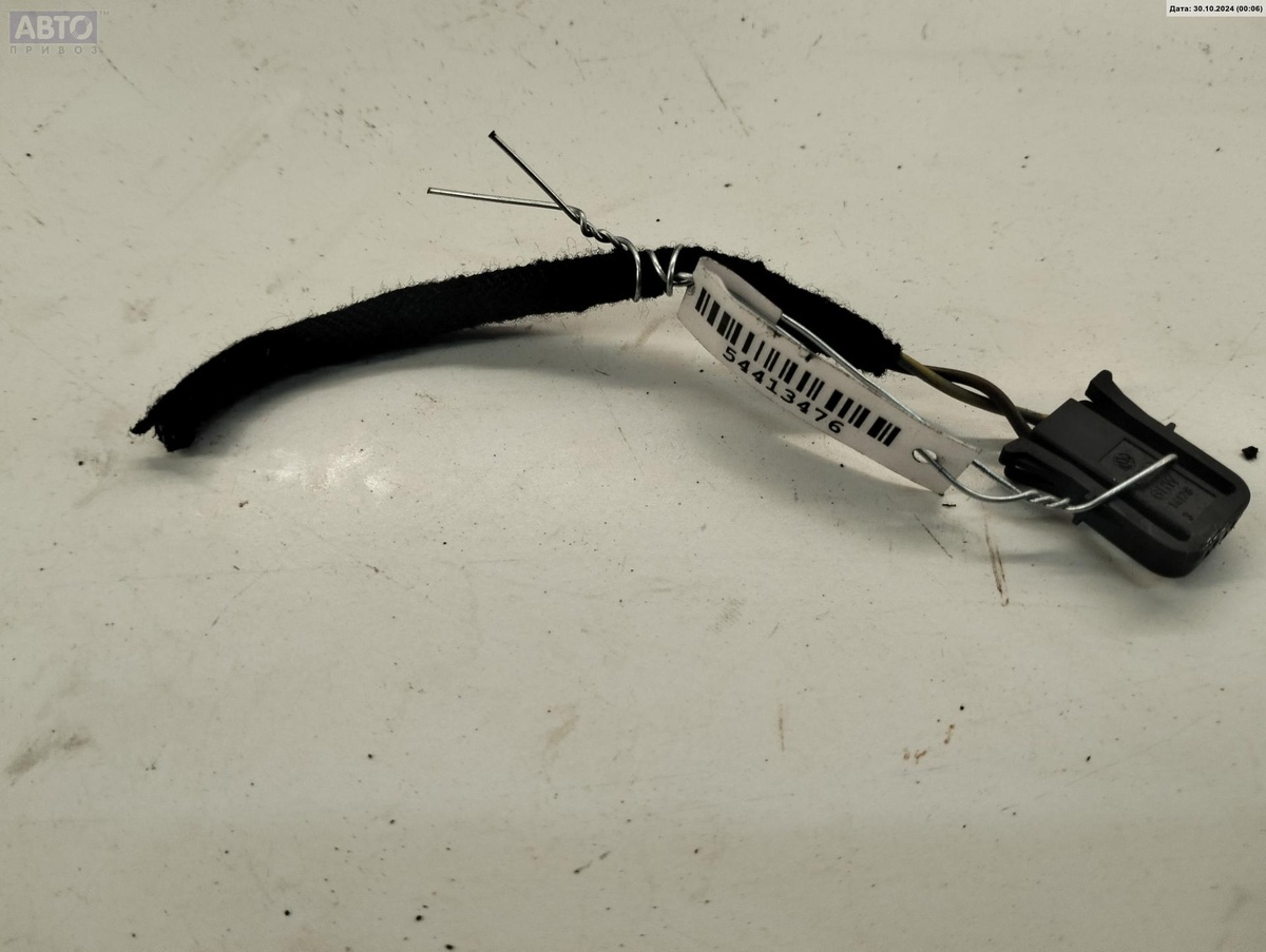 Разъем AUX / USB к Volkswagen Passat 1999