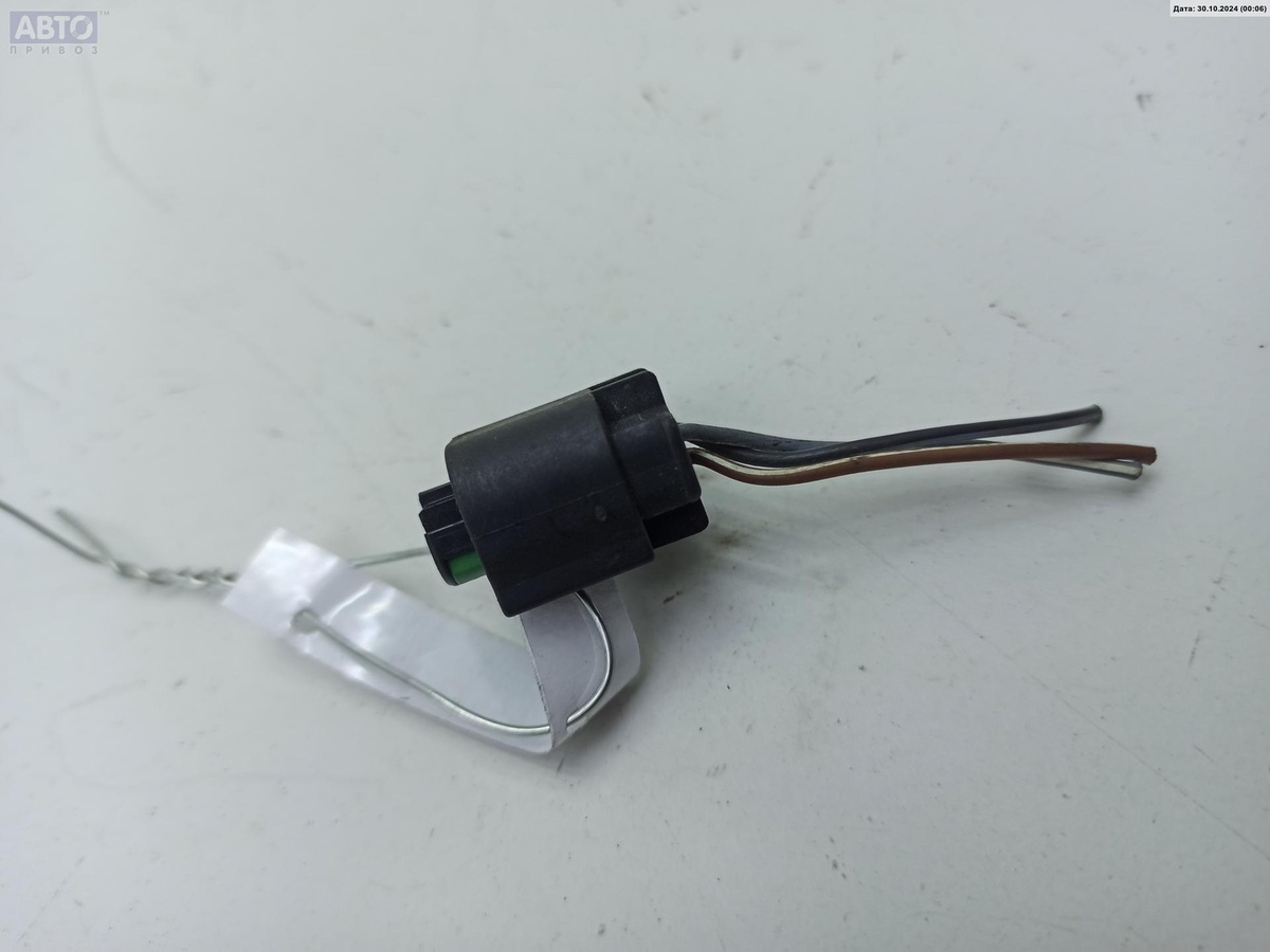 Разъем AUX / USB к Opel Signum 2003