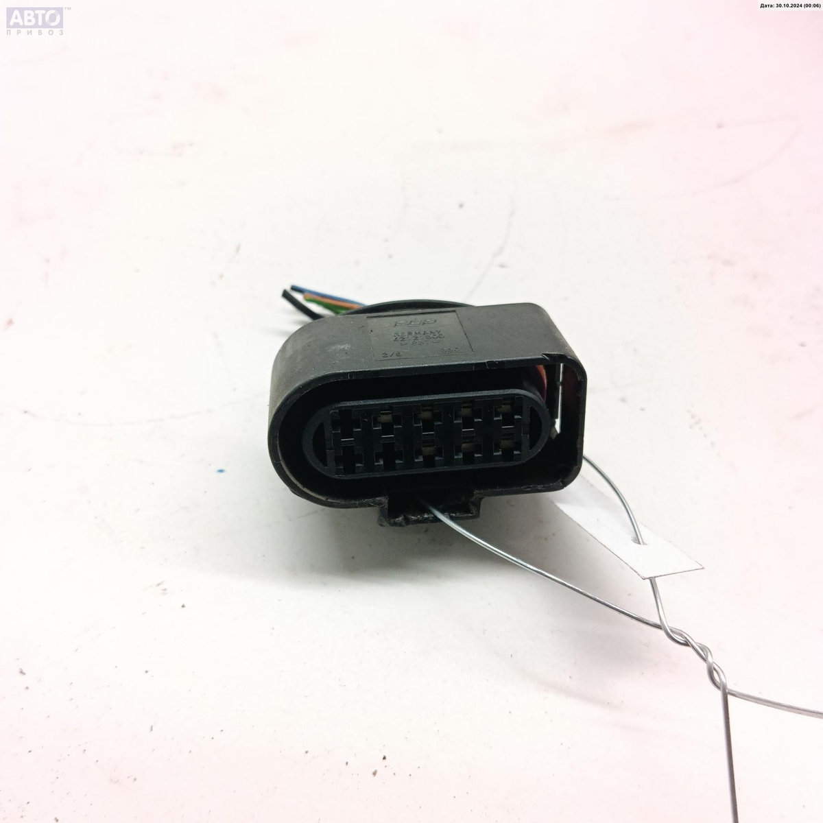 Разъем AUX / USB к Ford Focus 2004