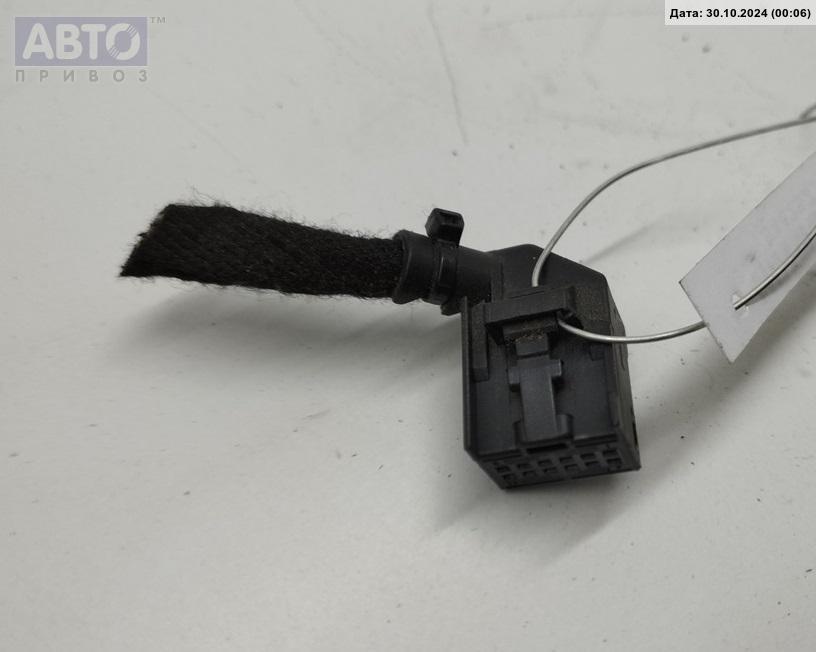 Разъем AUX / USB к Audi A6 2002
