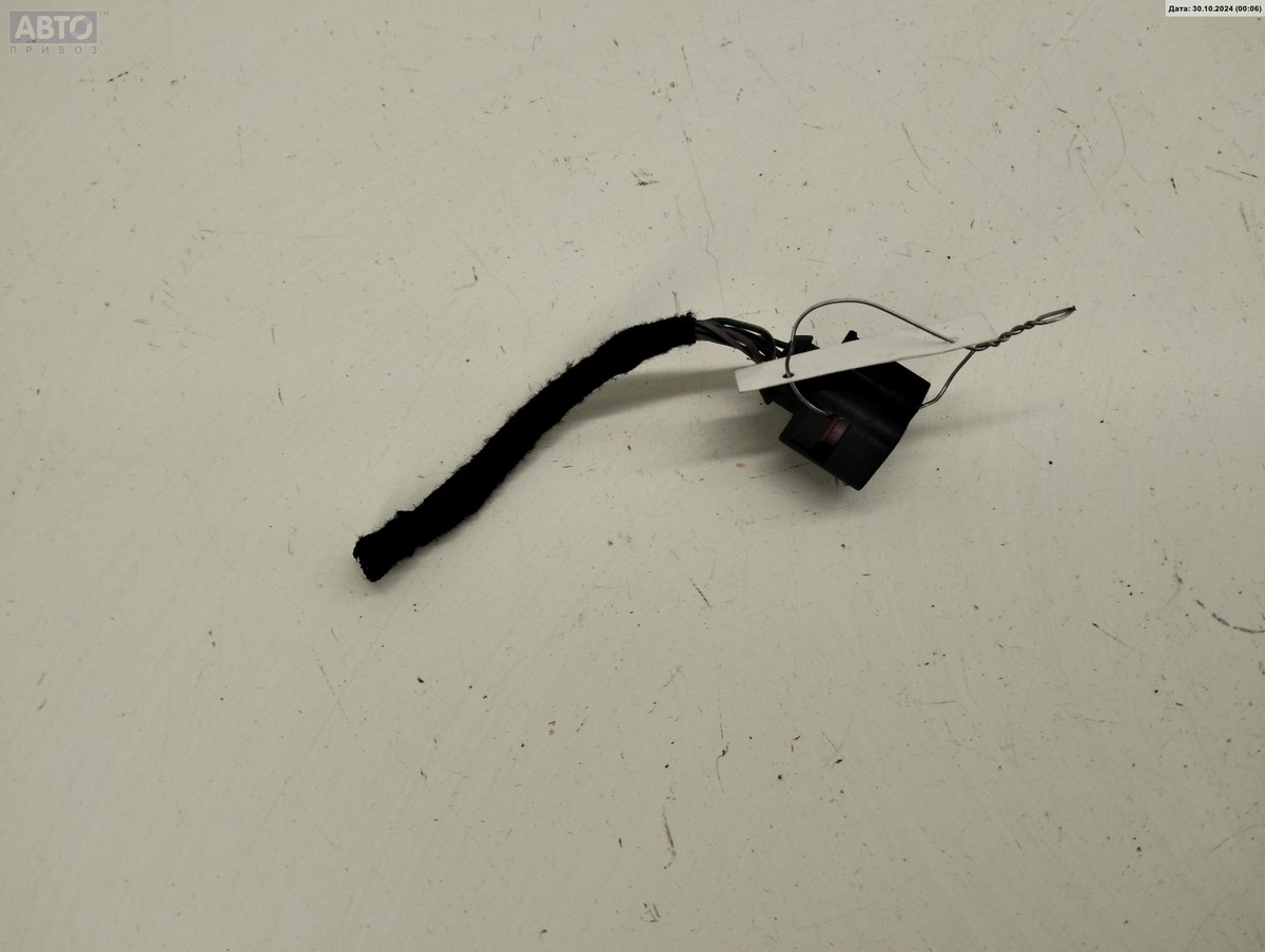 Разъем AUX / USB к Volkswagen Golf 1999
