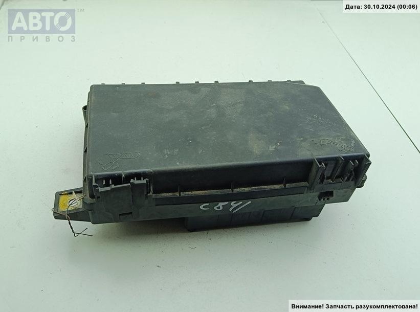Короб предохранителей к Opel Astra 2004