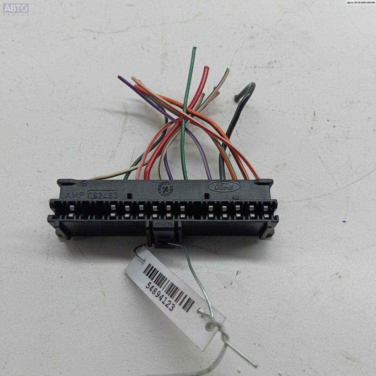 Разъем AUX / USB к Ford Mondeo 1996