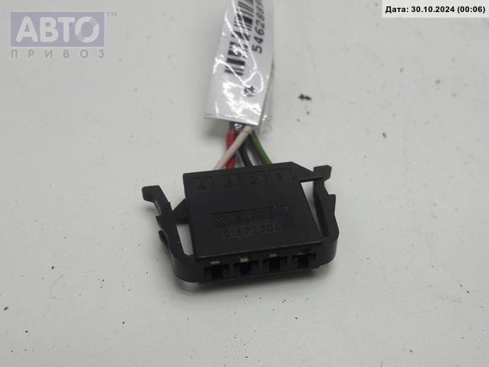 Разъем AUX / USB к Skoda Superb 2008