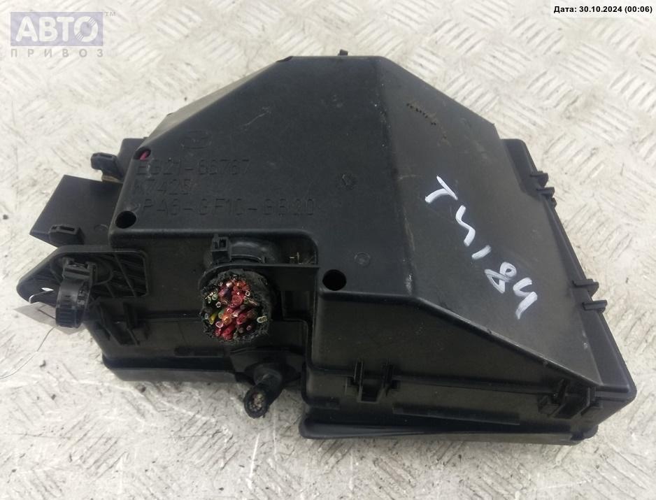 Короб предохранителей к Mazda CX-7 2007
