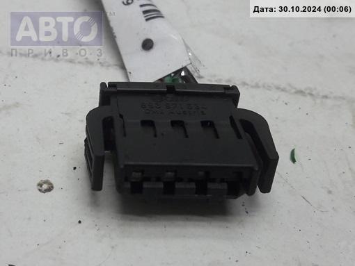 Разъем AUX / USB к Skoda Octavia 2001
