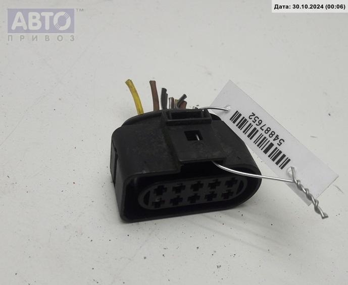 Разъем AUX / USB к Volkswagen Golf 1998