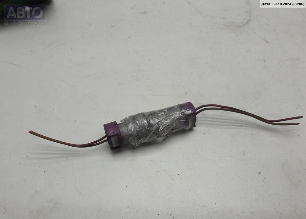 Разъем AUX / USB к Volkswagen Passat 1998
