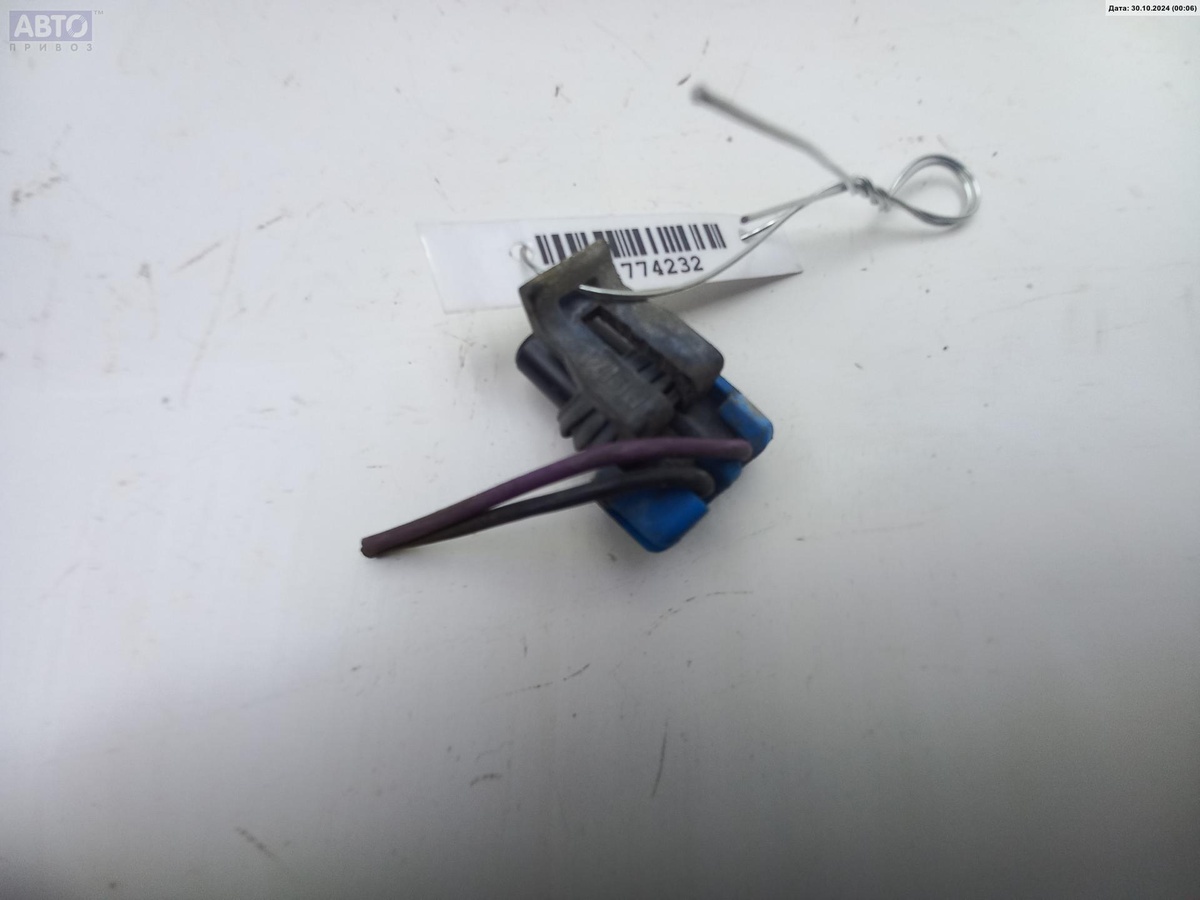 Разъем AUX / USB к Opel Sintra 1997