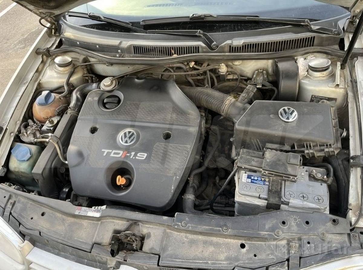 Volkswagen Golf IV, 2000