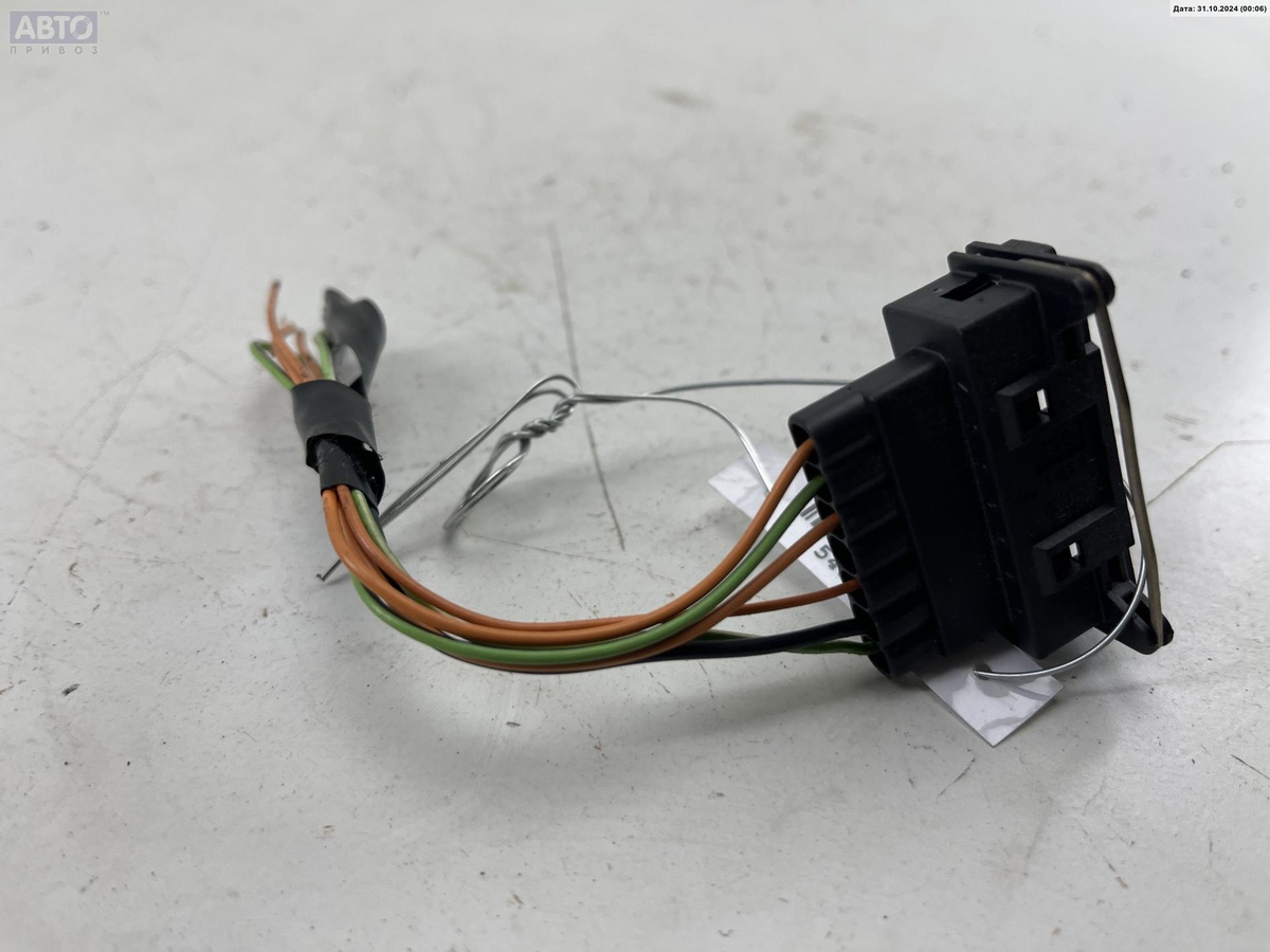 Разъем AUX / USB к Jaguar X-Type 2002