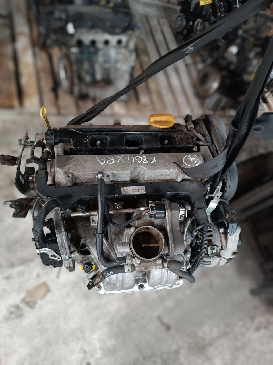Двигатель к Opel Zafira 2004