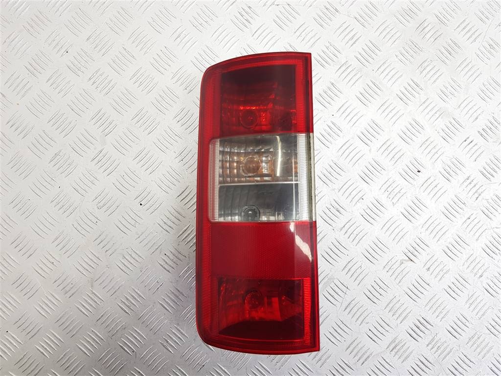 Фонарь задний левый к Ford Transit Connect 2007