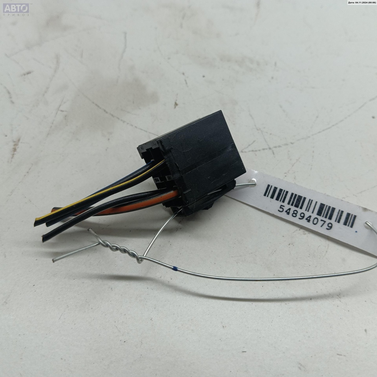 Разъем AUX / USB к Ford Focus 2003