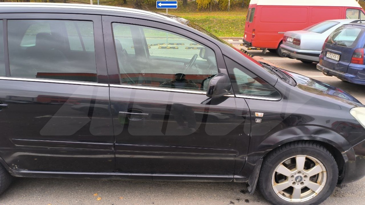 Opel Zafira B Рестайлинг, 2010