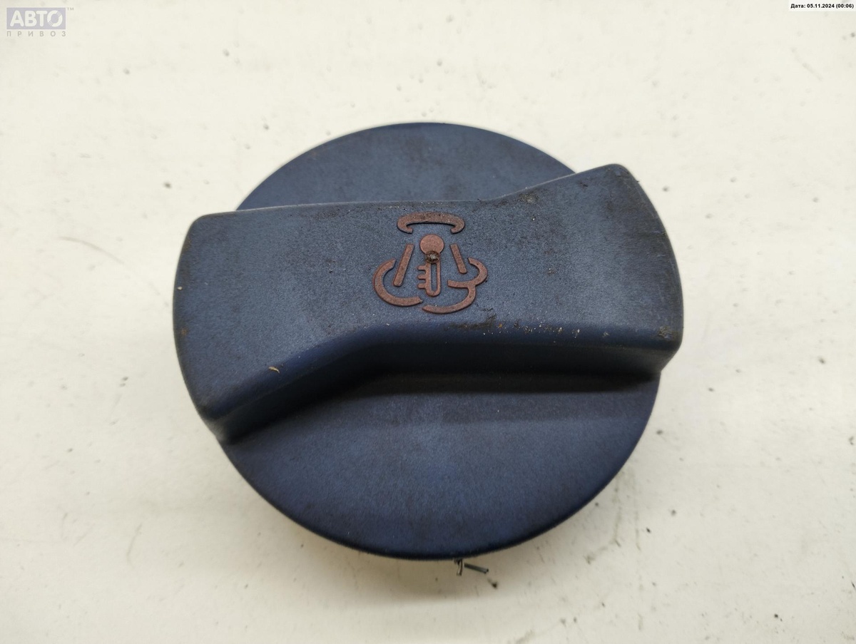 Крышки (разные) к Volkswagen Passat 1997