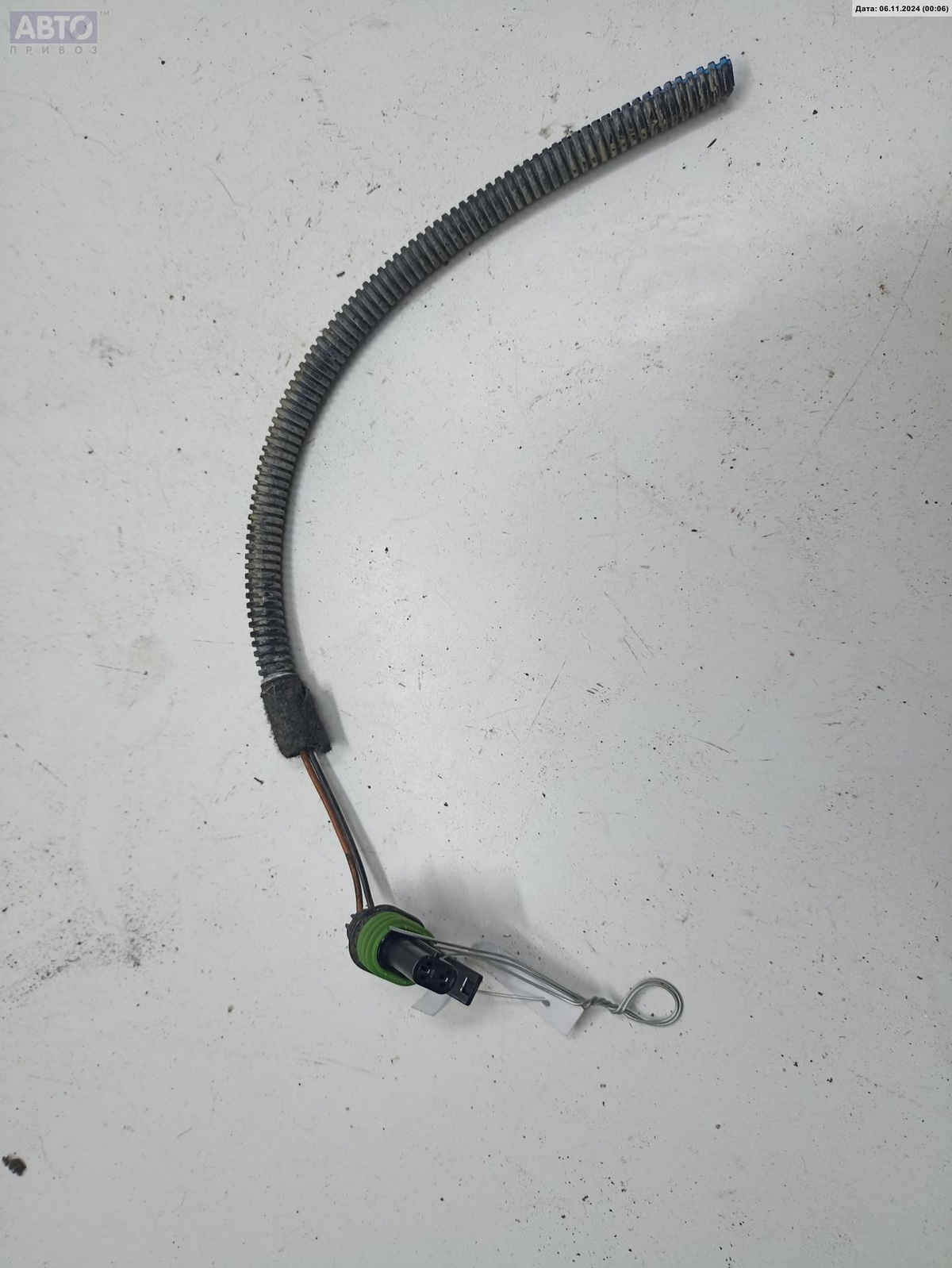 Разъем AUX / USB к Opel Vectra 2001