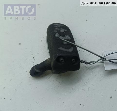 Форсунка омывателя фар к Volkswagen Golf 1992