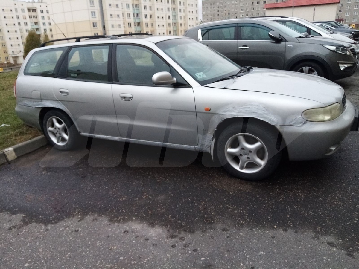 Daewoo Nubira I, 1998
