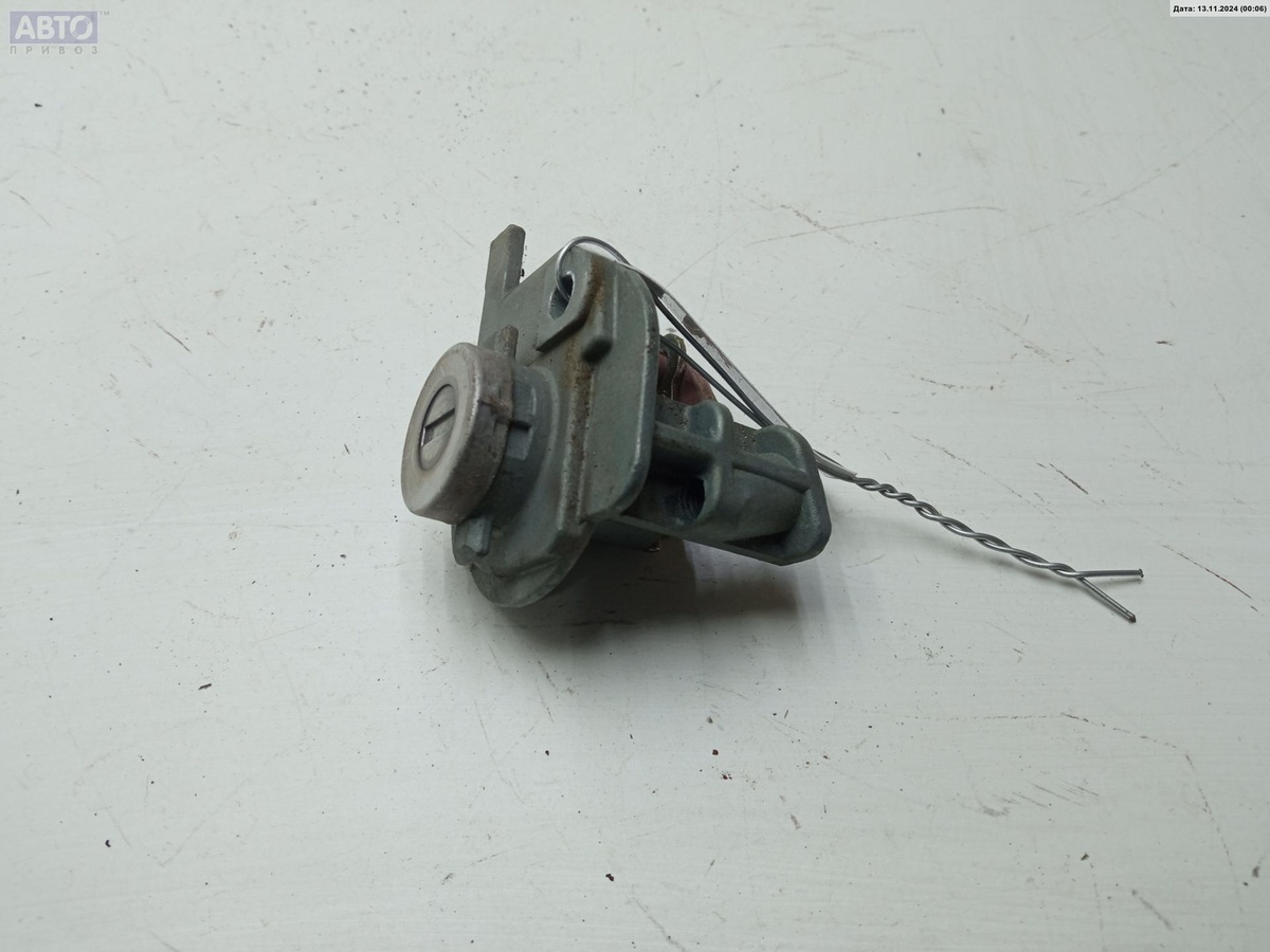 Замок двери к Mazda 6 2002