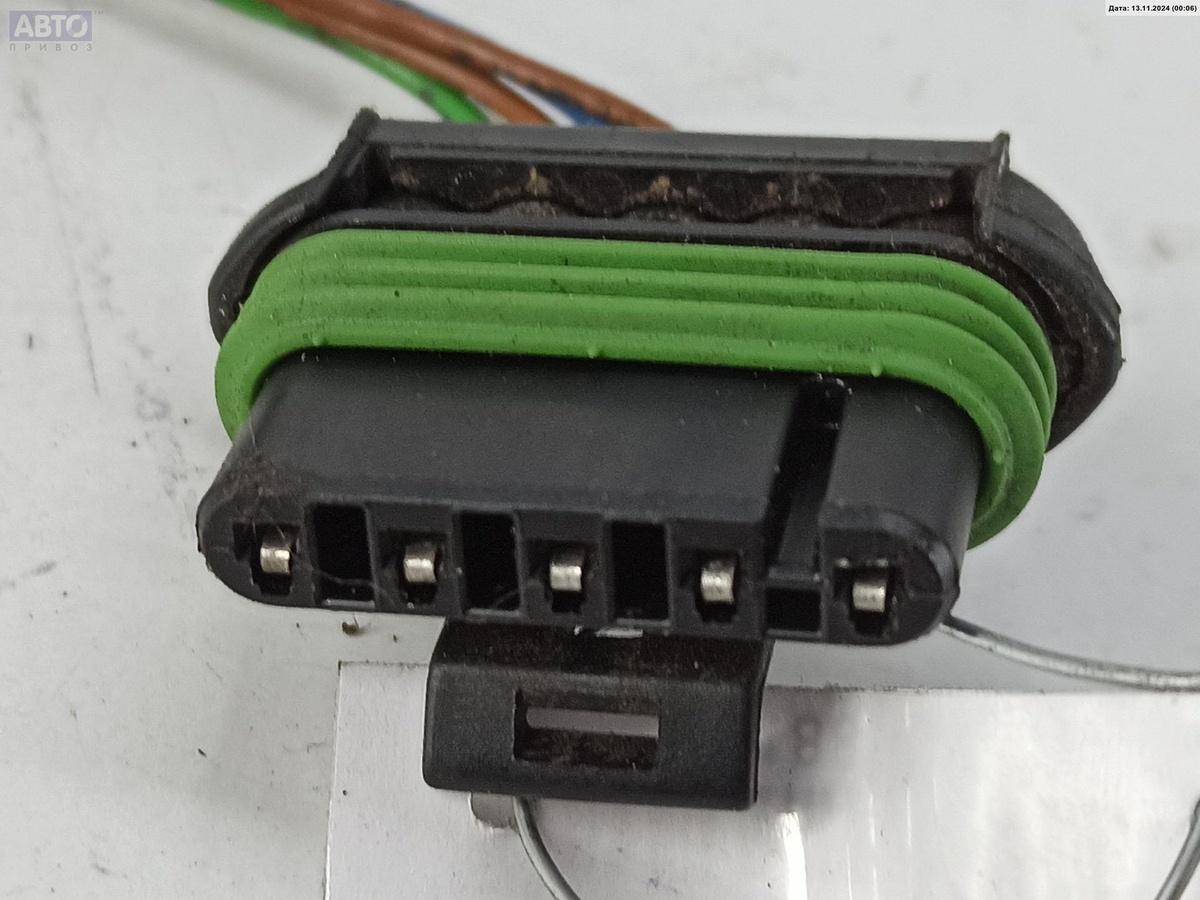 Разъем AUX / USB к Mercedes-Benz M-klasse 2002