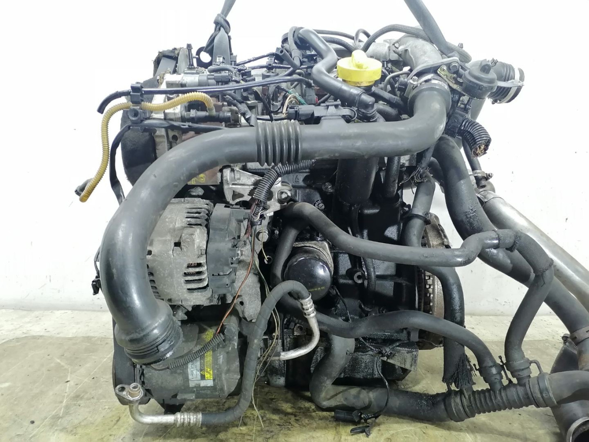 Двигатель к Renault Megane 2005