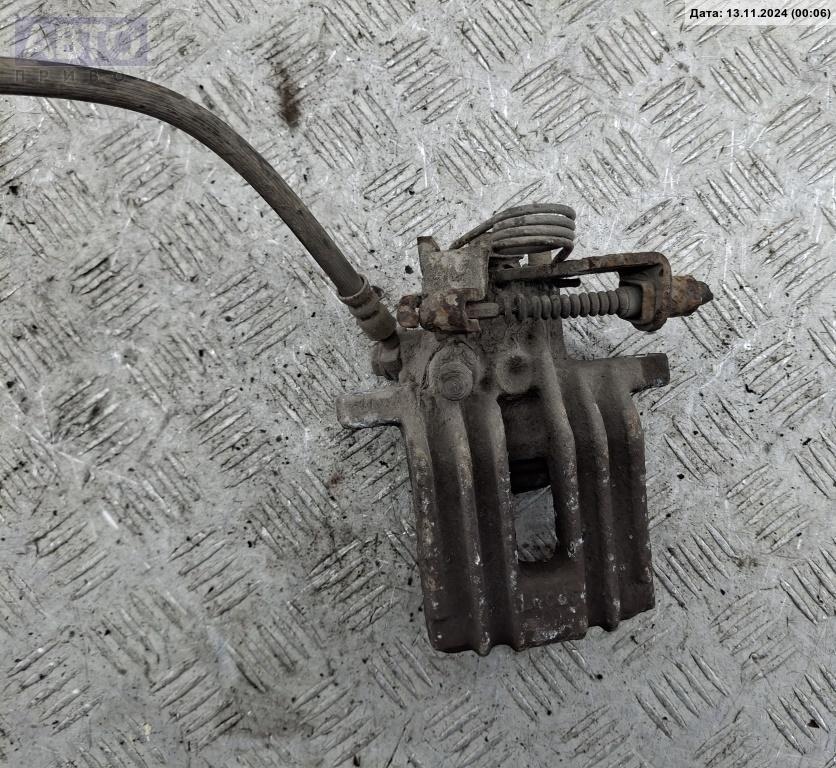 Суппорт к Audi A4 2004