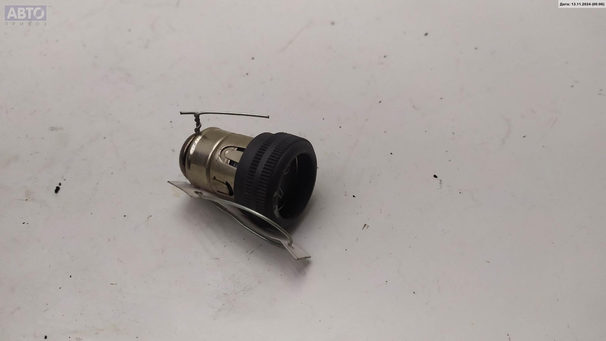 Прикуриватель к Opel Vectra 2001