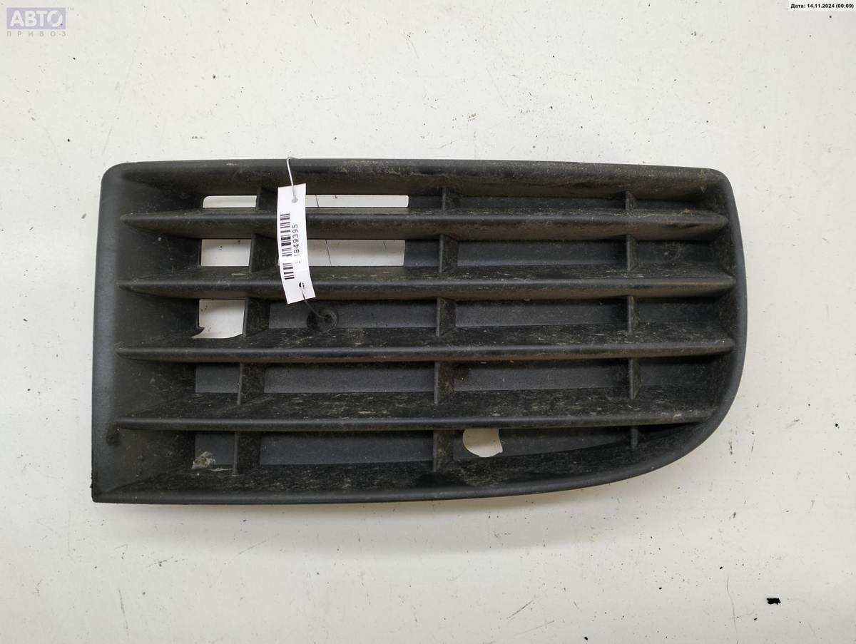 Решетка бампера к Volkswagen Golf 2008