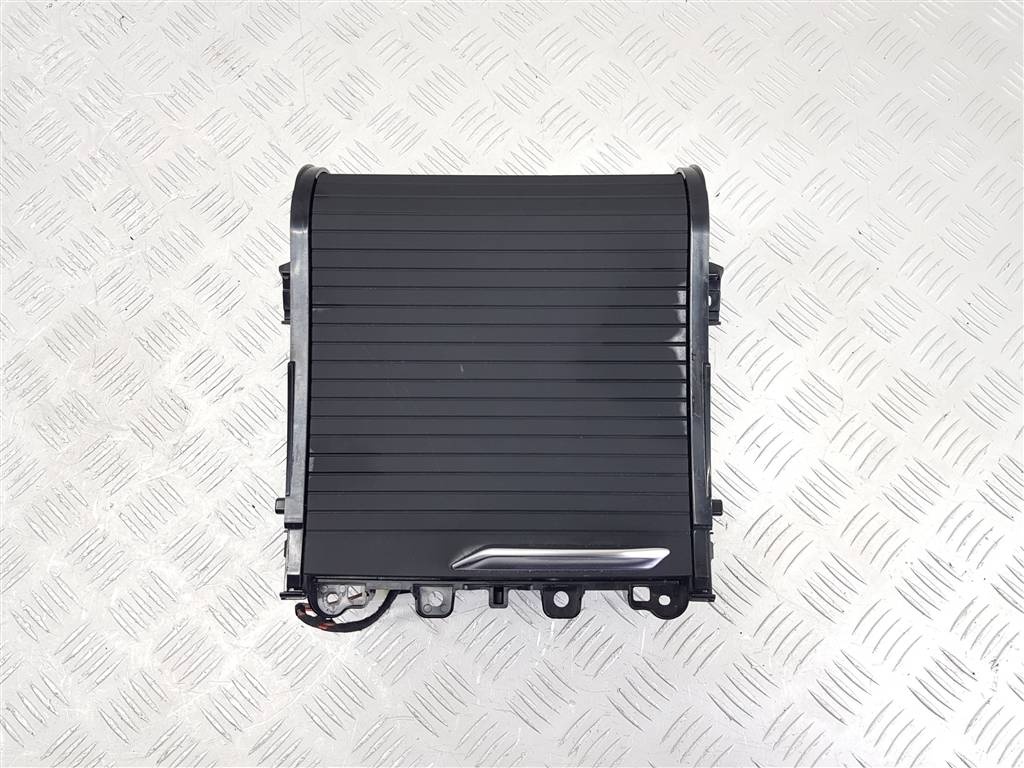 Подстаканник к BMW X3 2022