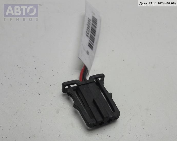 Разъем AUX / USB к Volkswagen Passat 2000