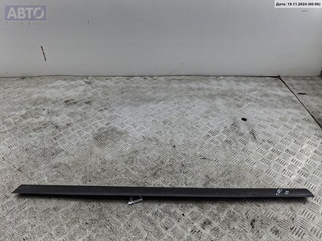 Молдинг (накладка) к Peugeot 607 2002