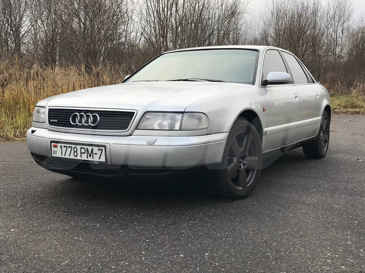 Audi A8 I (D2), 1995