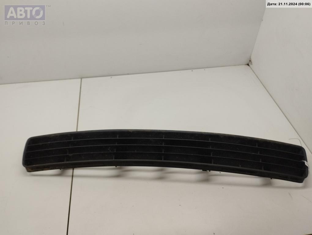 Решетка бампера к Audi A4 1998
