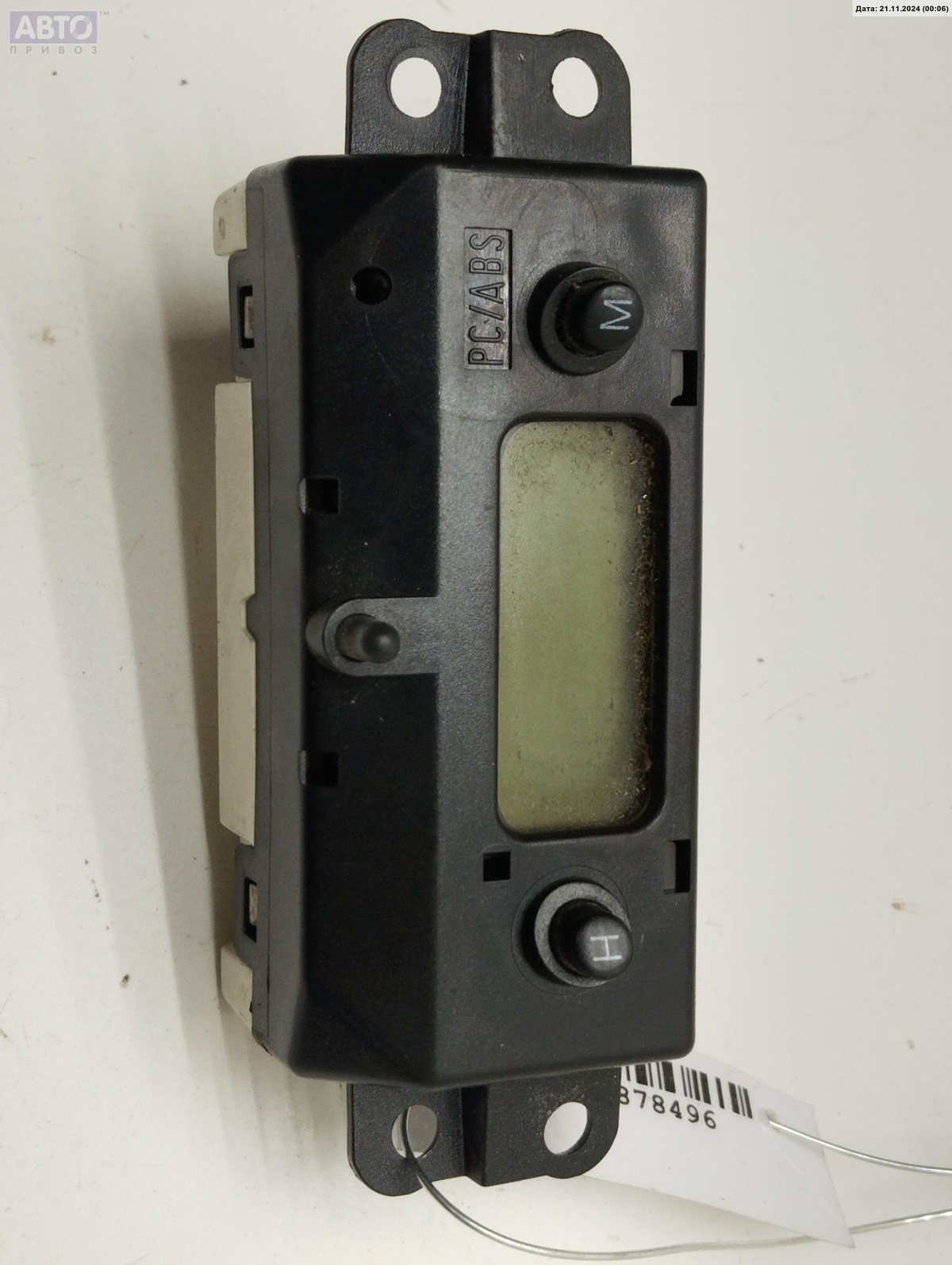 Часы к Ford Focus 2001