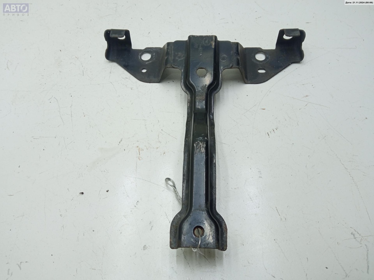 Планка под капот к Mazda 2 2008