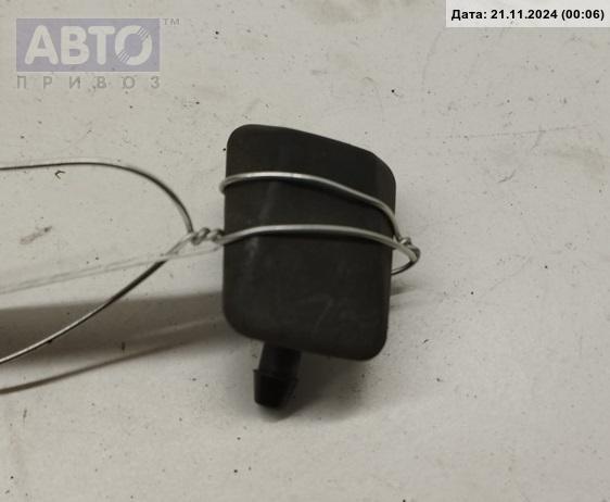 Форсунка омывателя фар к Audi A4 1998