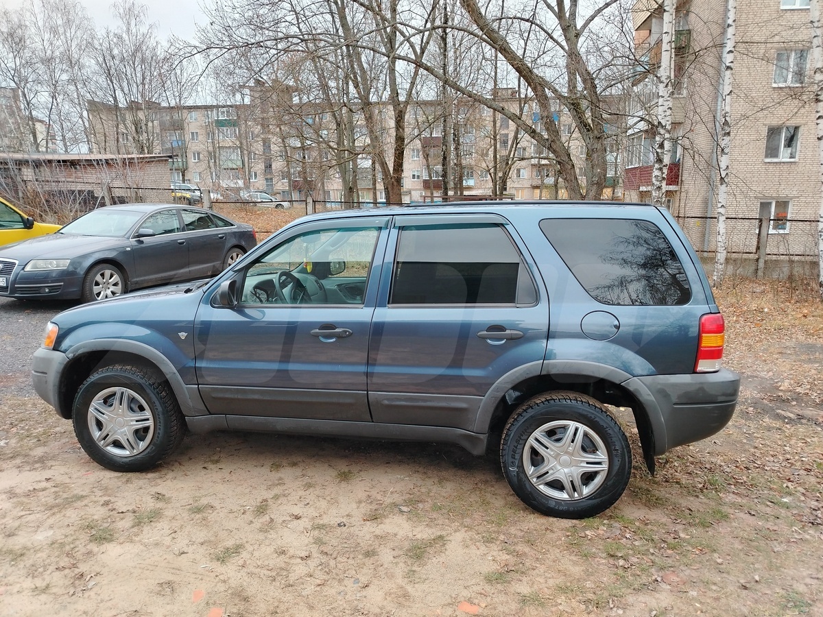 Ford Escape I, 2001