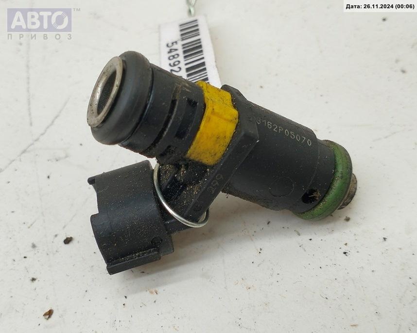 Форсунка к Skoda Roomster 2009