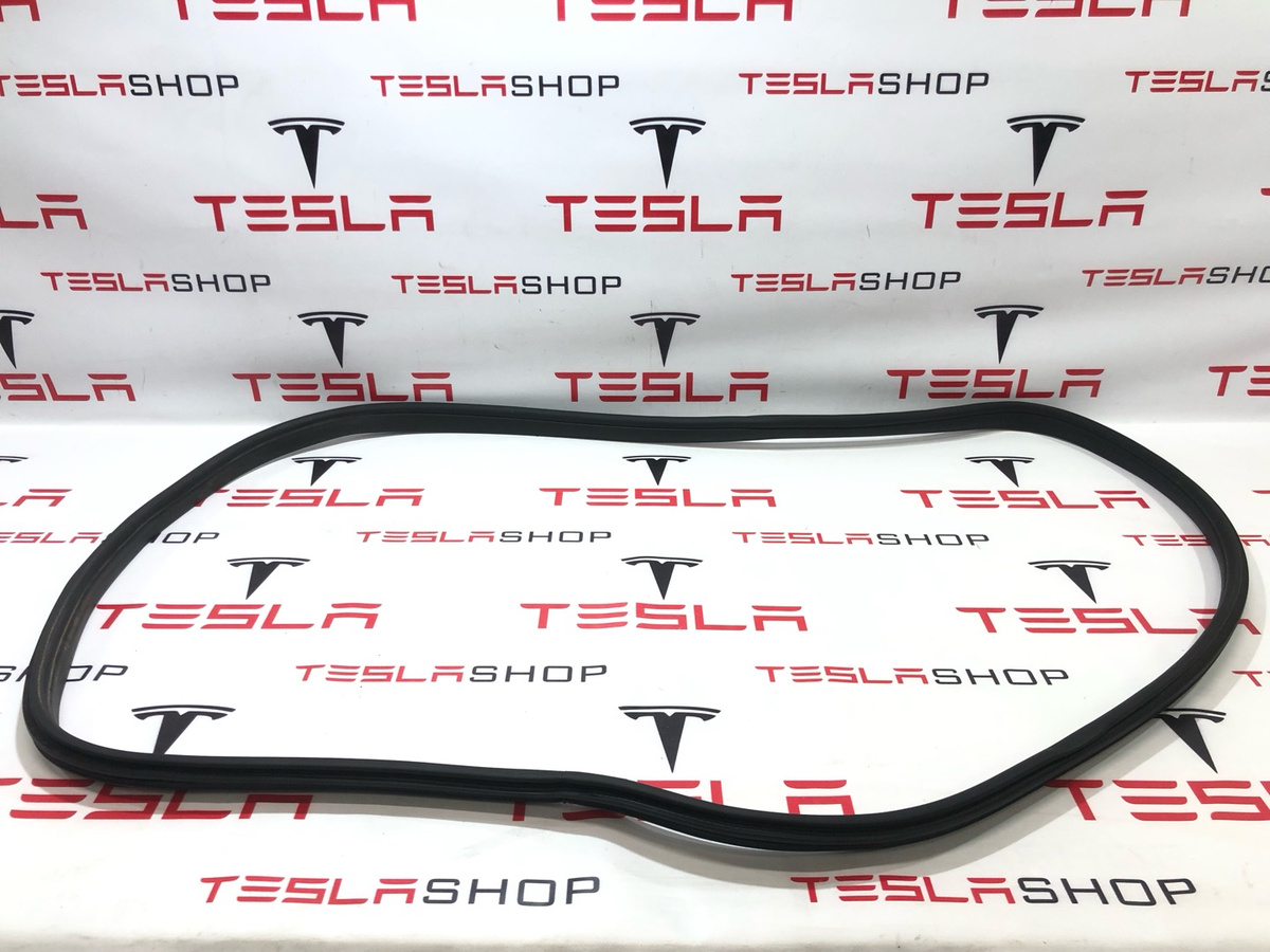 Уплотнитель к Tesla Model X 2019