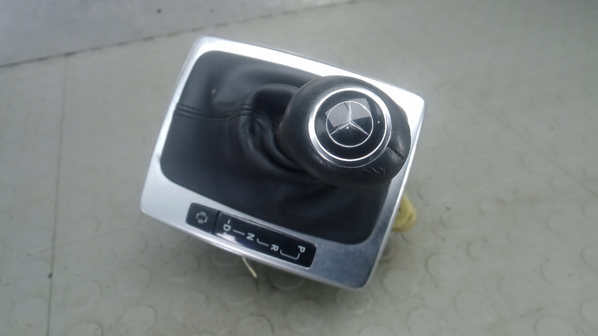 Кулиса к Mercedes-Benz C-klasse 2013