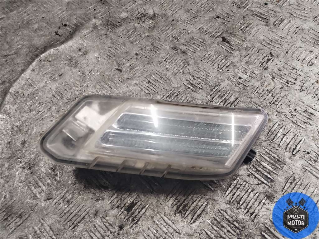 Дневные ходовые огни правые к Volvo XC60 2010