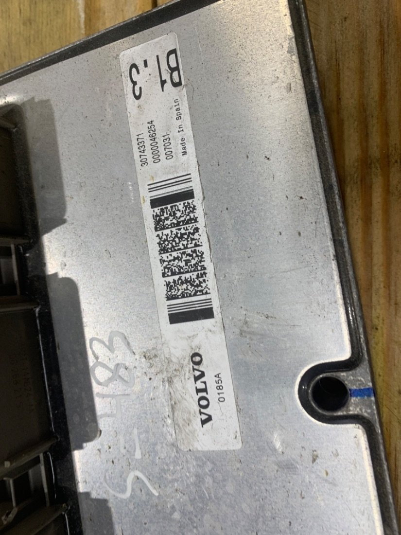 Блок управления двигателем к Volvo C30 2009