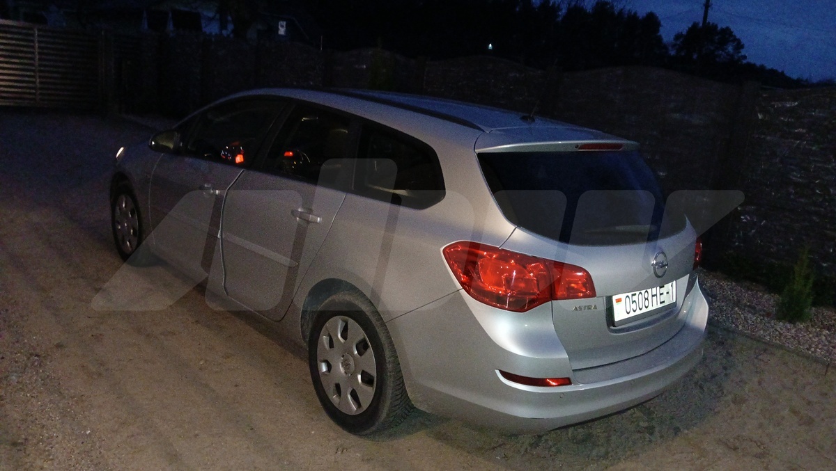 Opel Astra J, 2011
