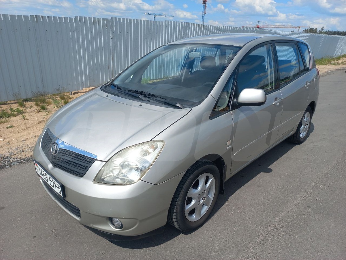 Toyota Corolla Verso I, 2002